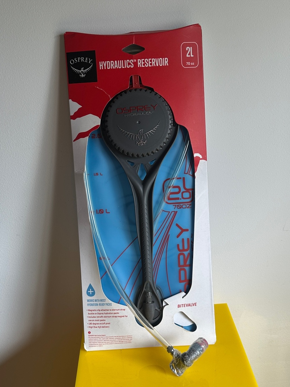 OSPREY Hydraulics Reservoir 2L - Light Blue with Black Hose